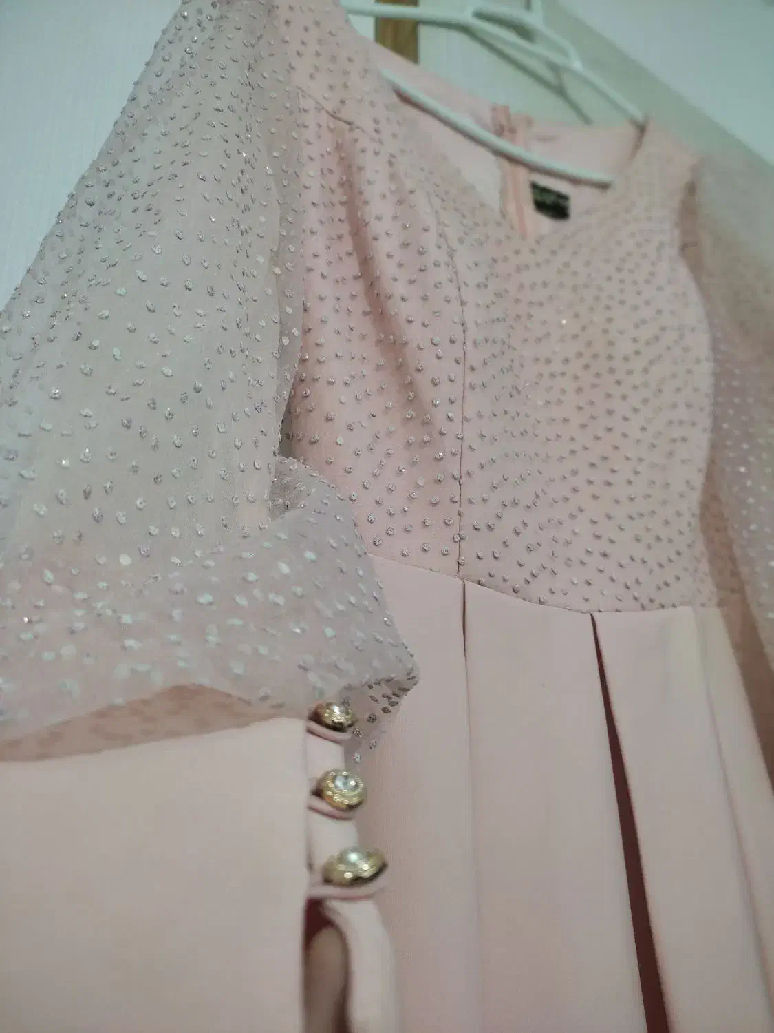 پیراهن مجلسی گلبهی|لباس|مهاجران, |دیوار