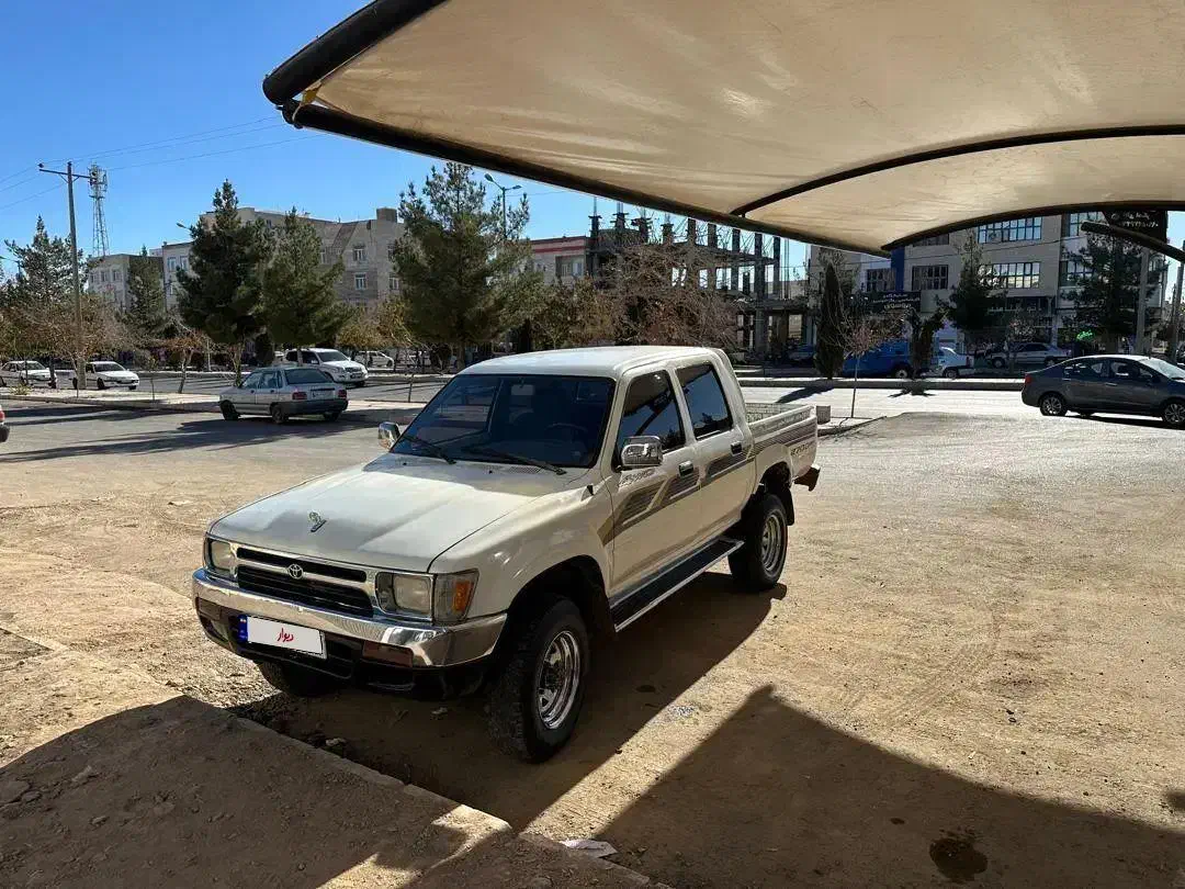 تویوتا هایلوکس مدل ۱۹۹۳|خودرو سواری و وانت|مشهد, ترمینال|دیوار