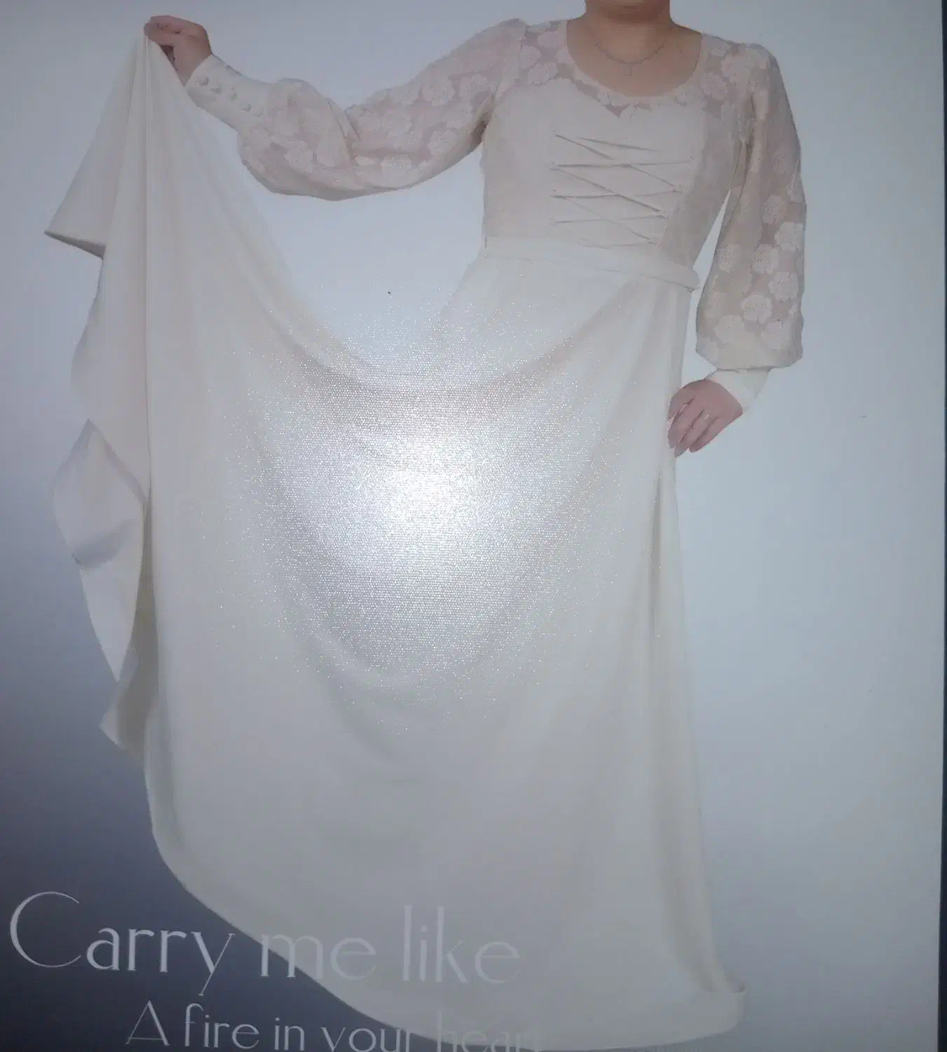 پیراهن زنانه مجلسی سفید عروس پسند|لباس|زرندیه, |دیوار