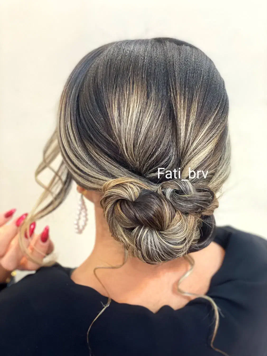 آموزش شینیون قیمت مناسب|خدمات آموزشی|خرمآباد, |دیوار