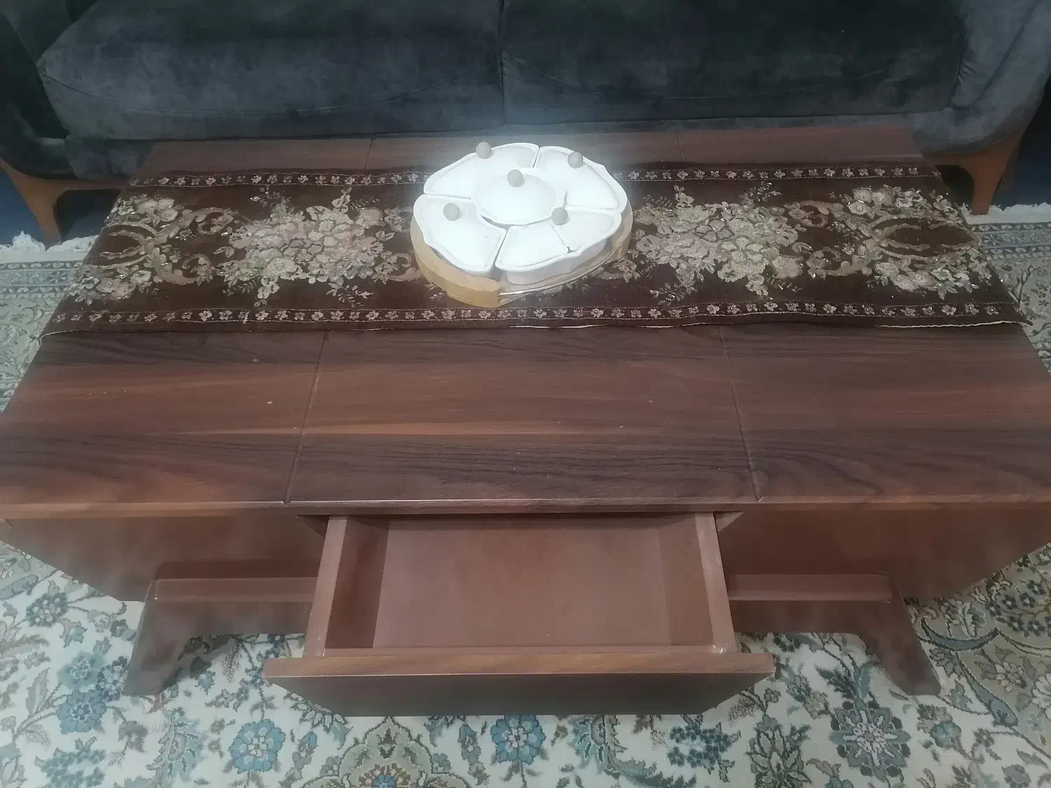 میز وسط|مبلمان خانگی و میز عسلی|شیراز, زرگری|دیوار