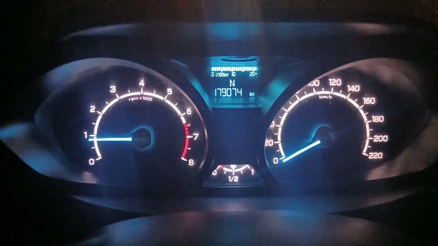 فروش فوری فورد|خودرو سواری و وانت|رشت, استقامت ۱|دیوار