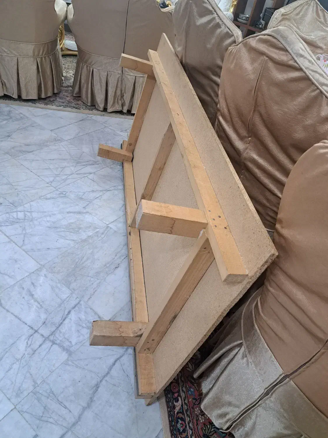 کفی تخت نوجوان|تخت و سرویس خواب|تهران, سهروردی|دیوار