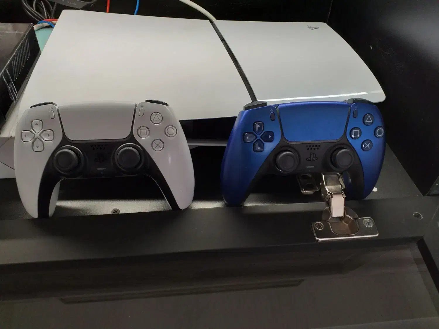 ps5 .ا ترابایت دیسک خور اسلیم با دو دسته پی اس ۵|کنسول، بازی ویدئویی و آنلاین|تبریز, |دیوار