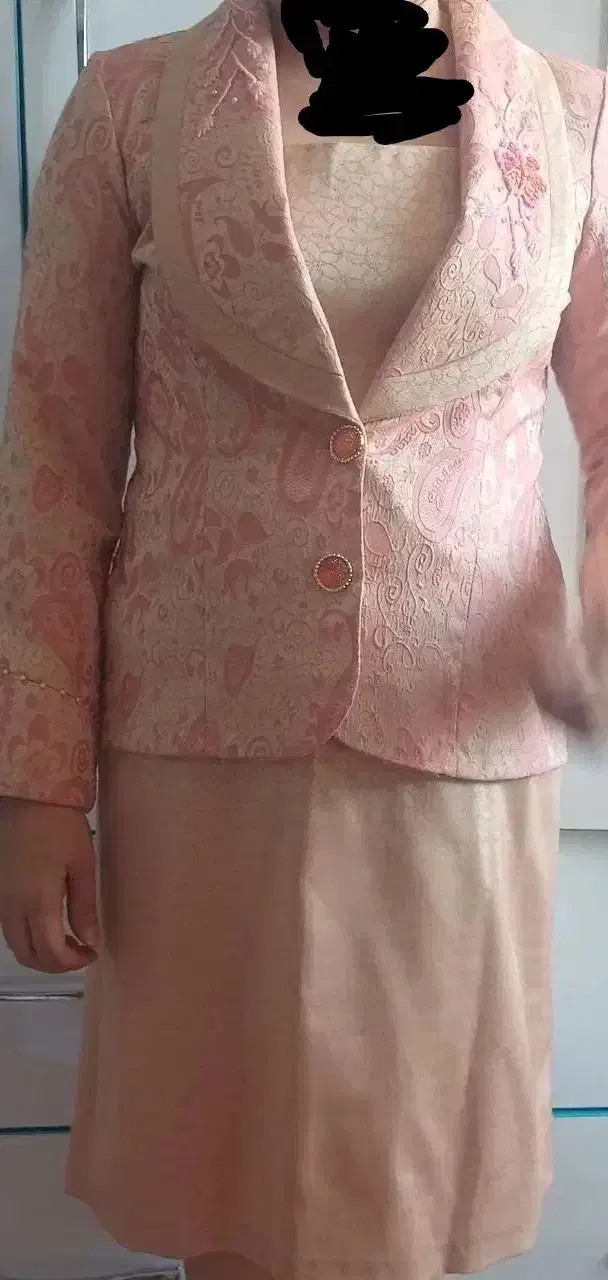 لباس مجلسی|لباس|یزد, |دیوار