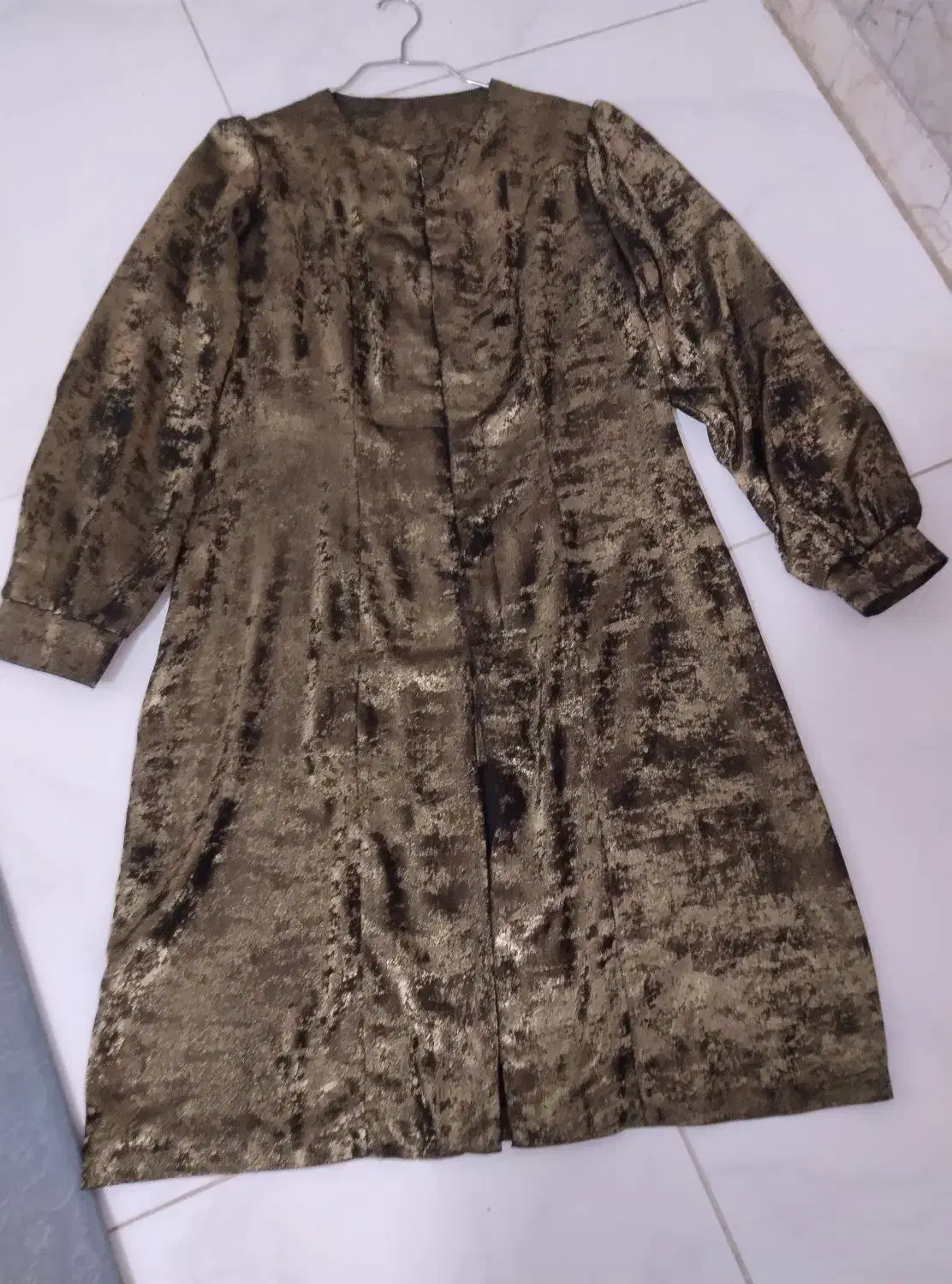 مانتو ژاکارد مجلسی|لباس|نیشابور, شهرکهنه|دیوار