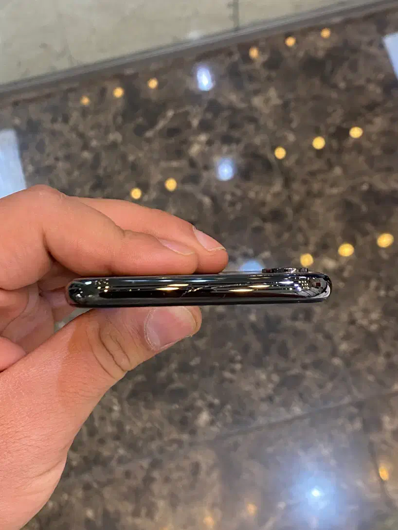 ایفون ایکس ۶۴گیگ سلامت باتری ۱۰۰٪|موبایل|تهران, دزاشیب|دیوار