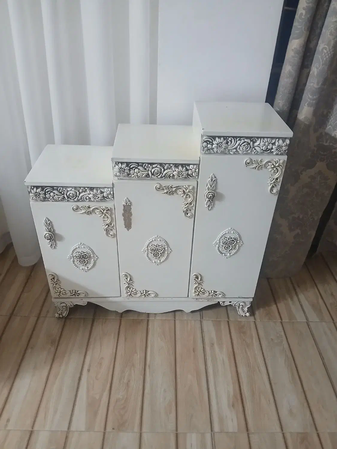 جاکفشی|جاکفشی، کمد، دراور|فاروج, |دیوار