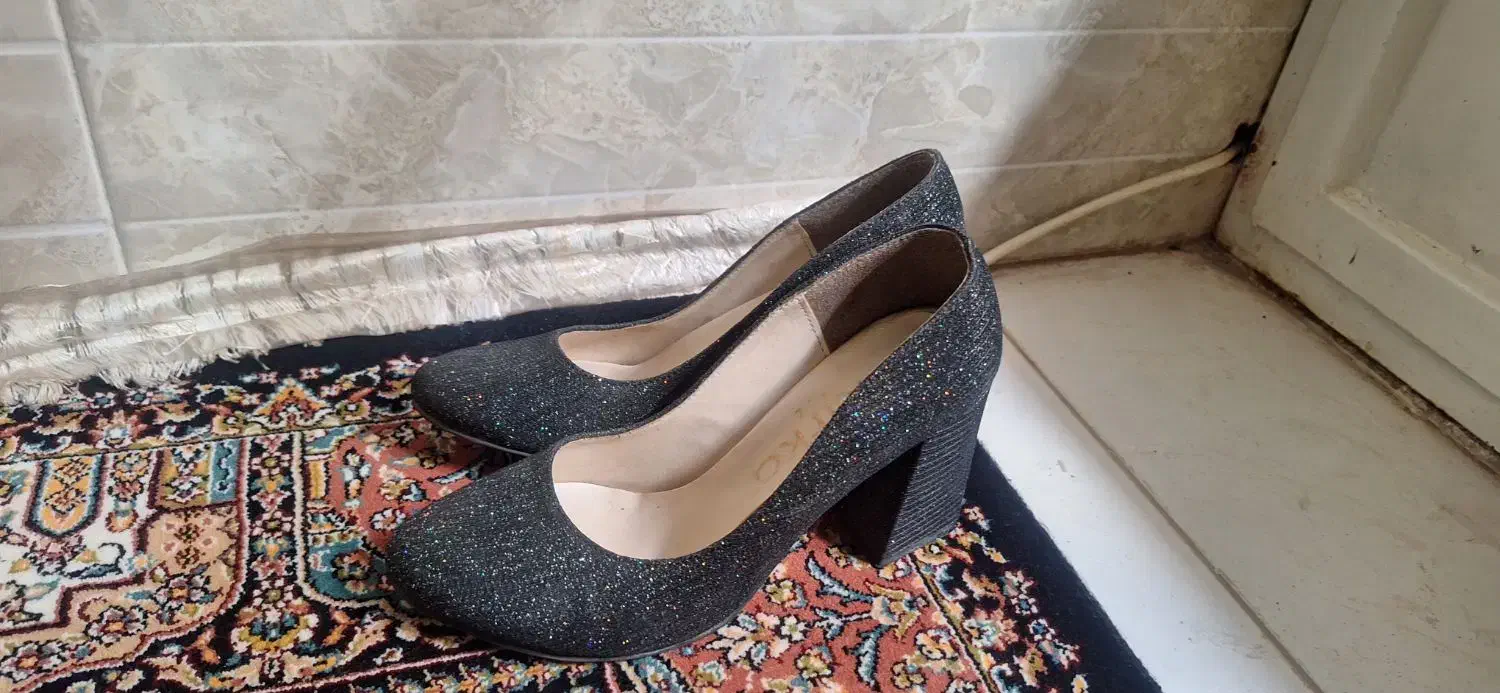 تعدادی کفش زنانه|حراج|یزد, |دیوار