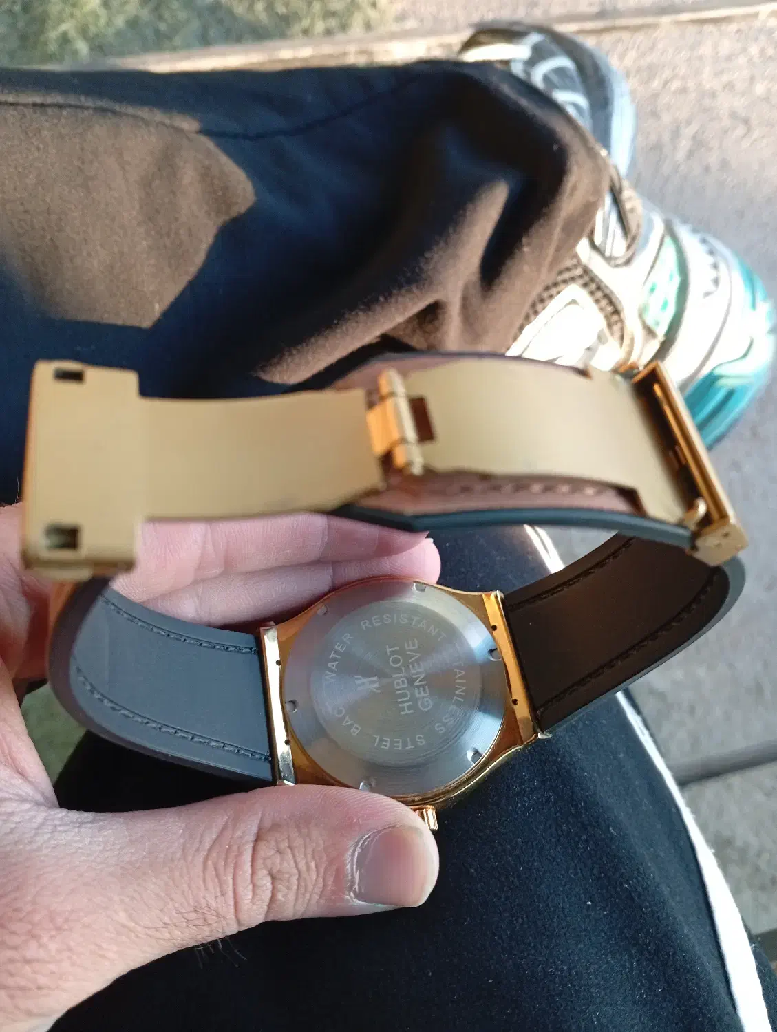 ساعت مچی|ساعت|یاسوج, |دیوار