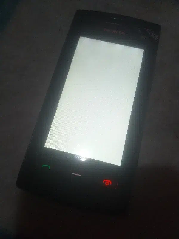 نوکیا۵۲۵۰|موبایل|ابهر, |دیوار