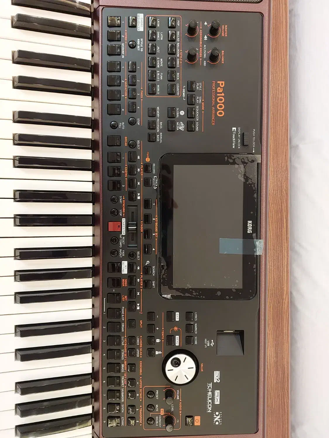 ارگ کرگ  pa1000  اک اک اک کارتن باز|پیانو، کیبورد، آکاردئون|مشهد, تربیت (صدف)|دیوار