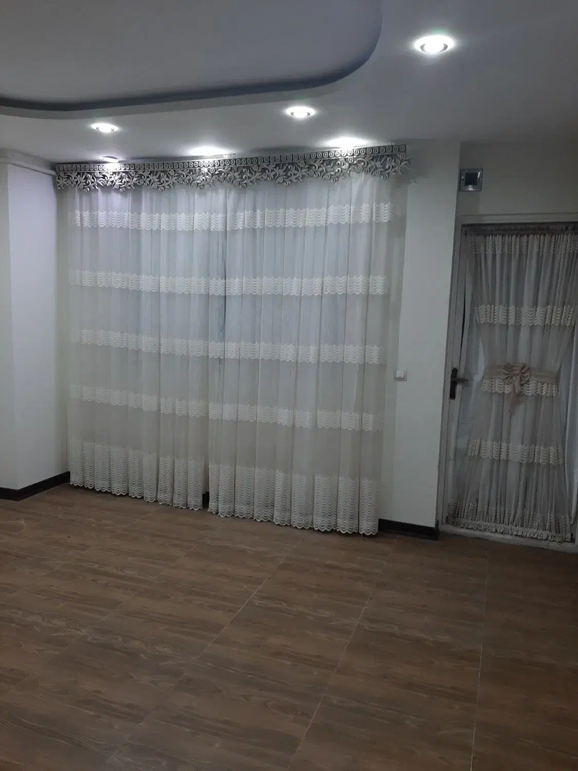 اجاره آپارتمان شیک طبقه اول|اجارهٔ آپارتمان|جیرفت, |دیوار