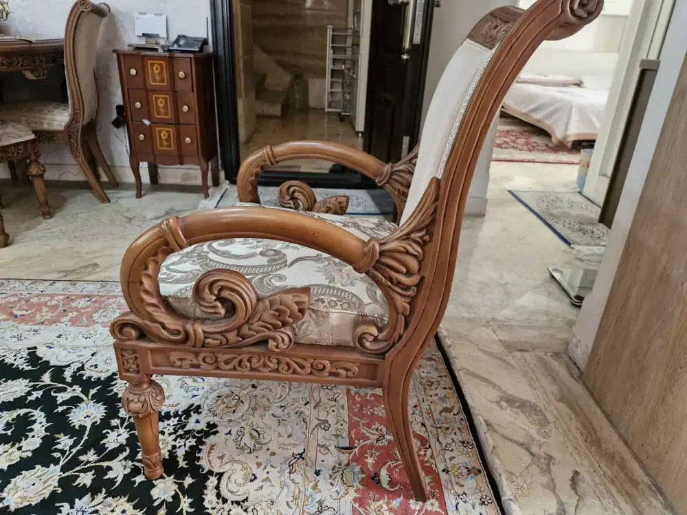 مبلمان کلاسیک ۷ نفره با میز ناهارخوری ۶ نفره|مبلمان خانگی و میز عسلی|تهران, امیر بهادر|دیوار