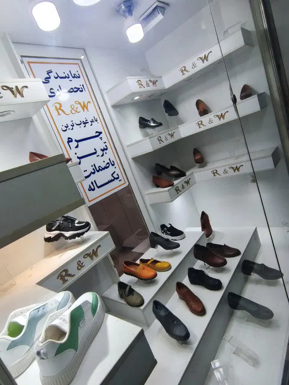 ویترین و کابینت|بوفه، ویترین، کنسول|قم, صفائیه|دیوار