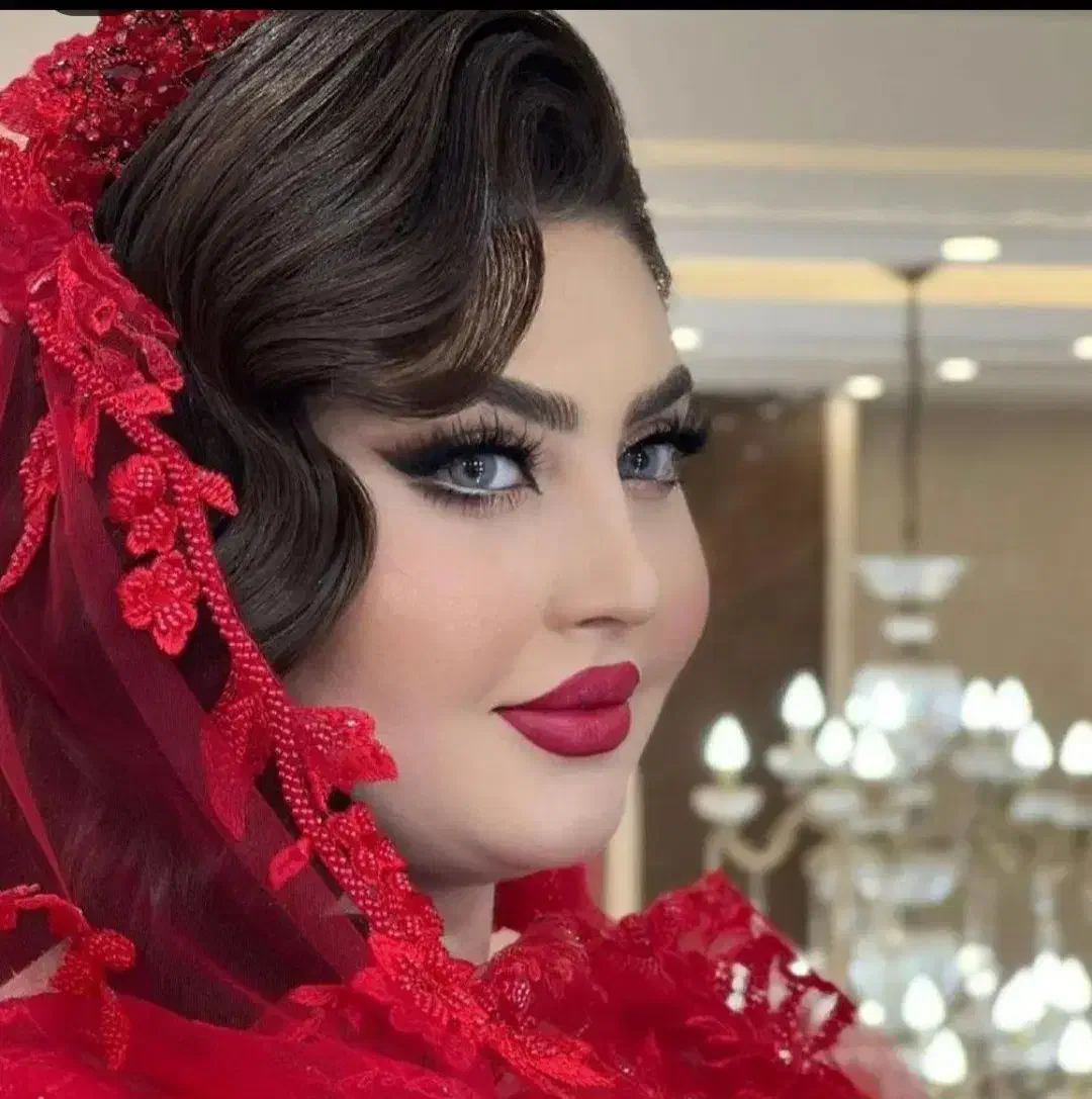 میکاپ شینیون یلدا فقط ۵۰۰|خدمات آرایشگری و زیبایی|مشهد, ایثارگران|دیوار