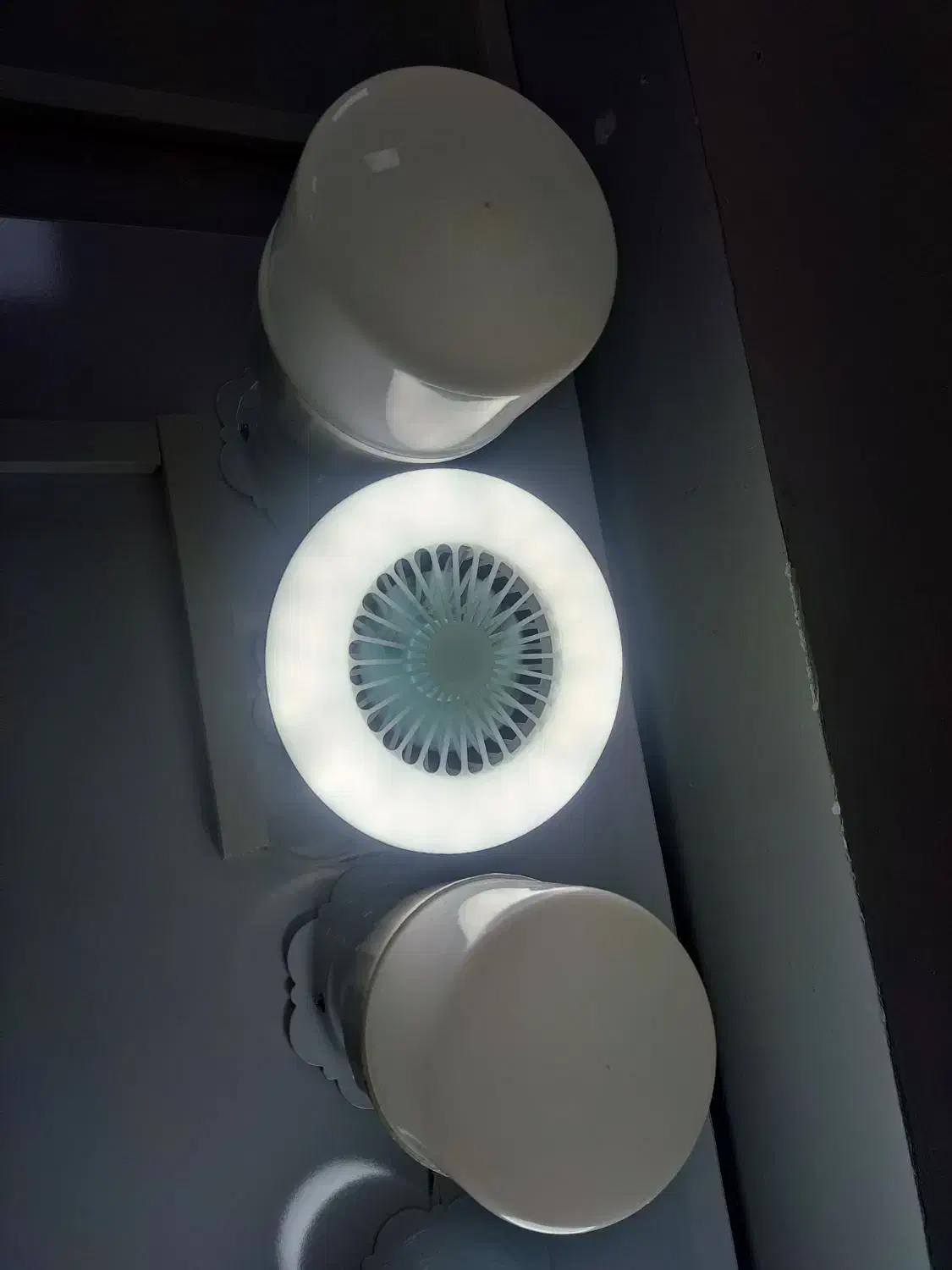 فروش عمده لامپ 22 وات پنکه ای زیر قیمت|لامپ و چراغ|شهریار, شهریار|دیوار