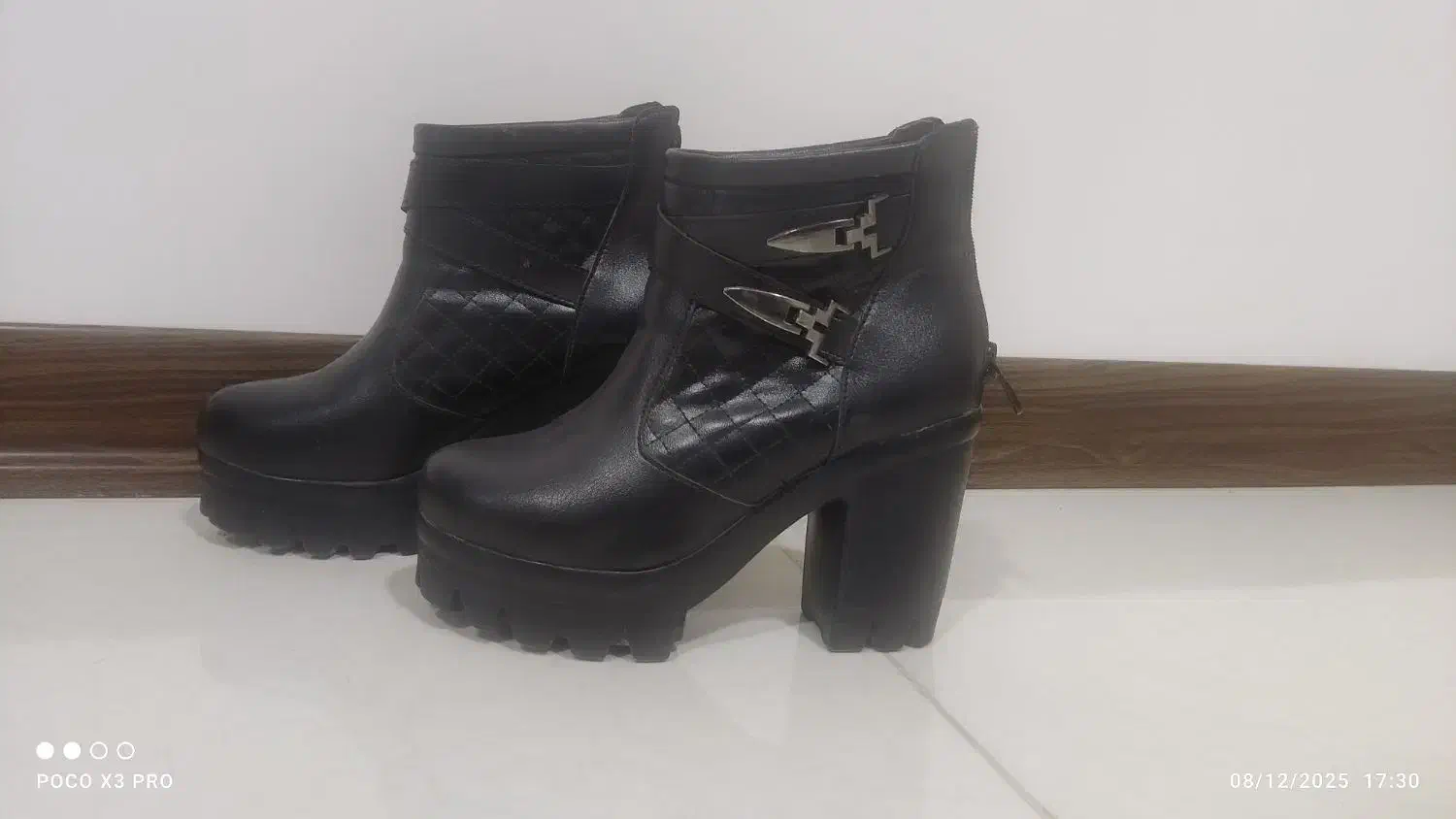 بوت چرم زنانه سایز ۳۹|کیف، کفش، کمربند|شهرکرد, |دیوار