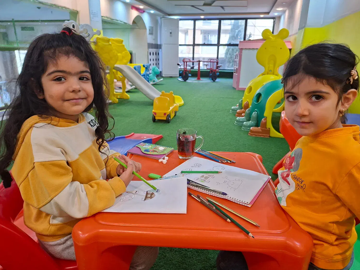 اموزش نقاشی به کودکان کار با آبرنگ،گواش،پاستل|خدمات آموزشی|تهران, تهرانسر مرکزی|دیوار