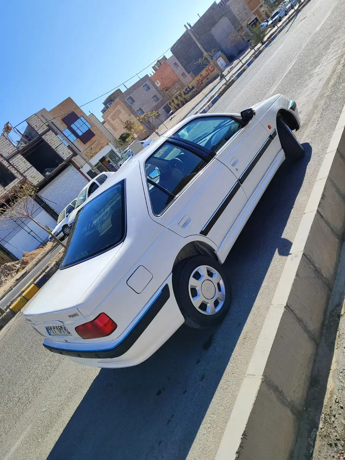 پارس مدل 94 دوگانه بدون رنگ|خودرو سواری و وانت|بیرجند, |دیوار