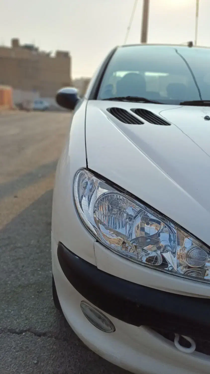 پژو ۲۰۶ اس دی آریان وی ۸ مدل اواخر ۸۷|خودرو سواری و وانت|تهران, بنیهاشم|دیوار