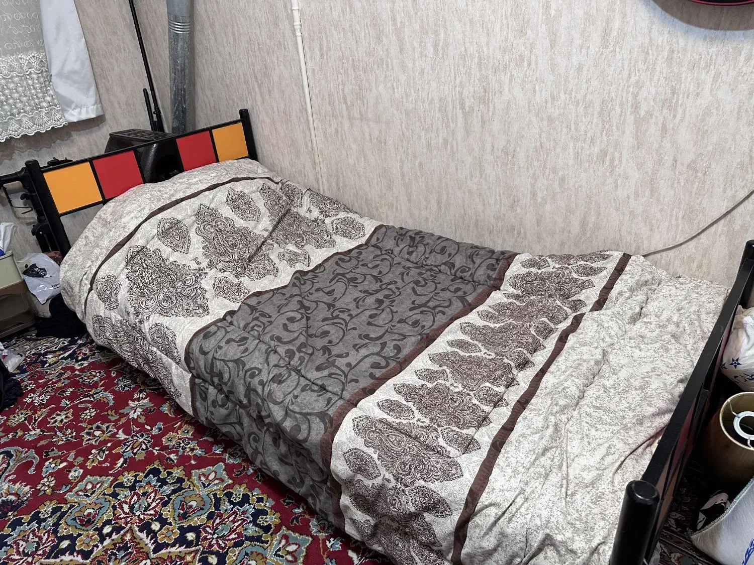 فروش تخت خواب فلزی سالم با تشک|تخت و سرویس خواب|مشهد, شهید رضوی|دیوار