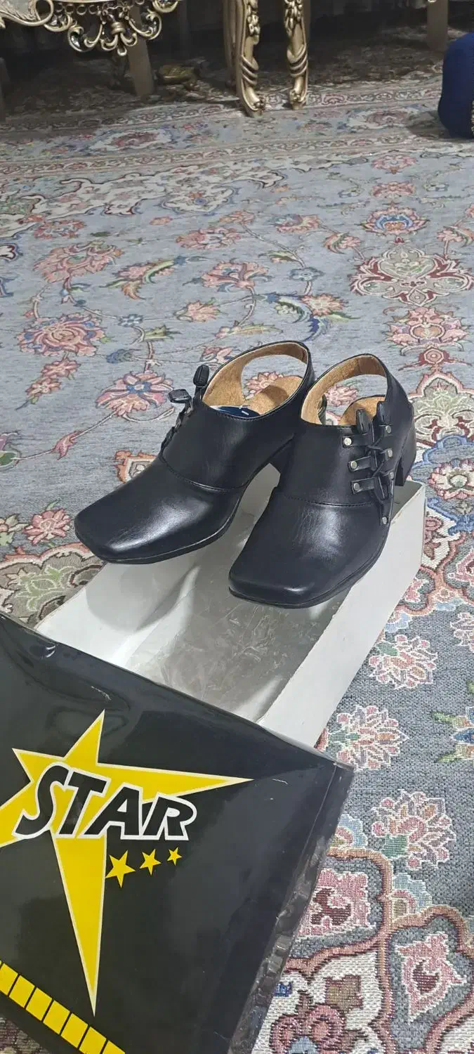 چند مدل کفش نو نو...|کیف، کفش، کمربند|شاهین‌شهر, شهرک گلدیس|دیوار