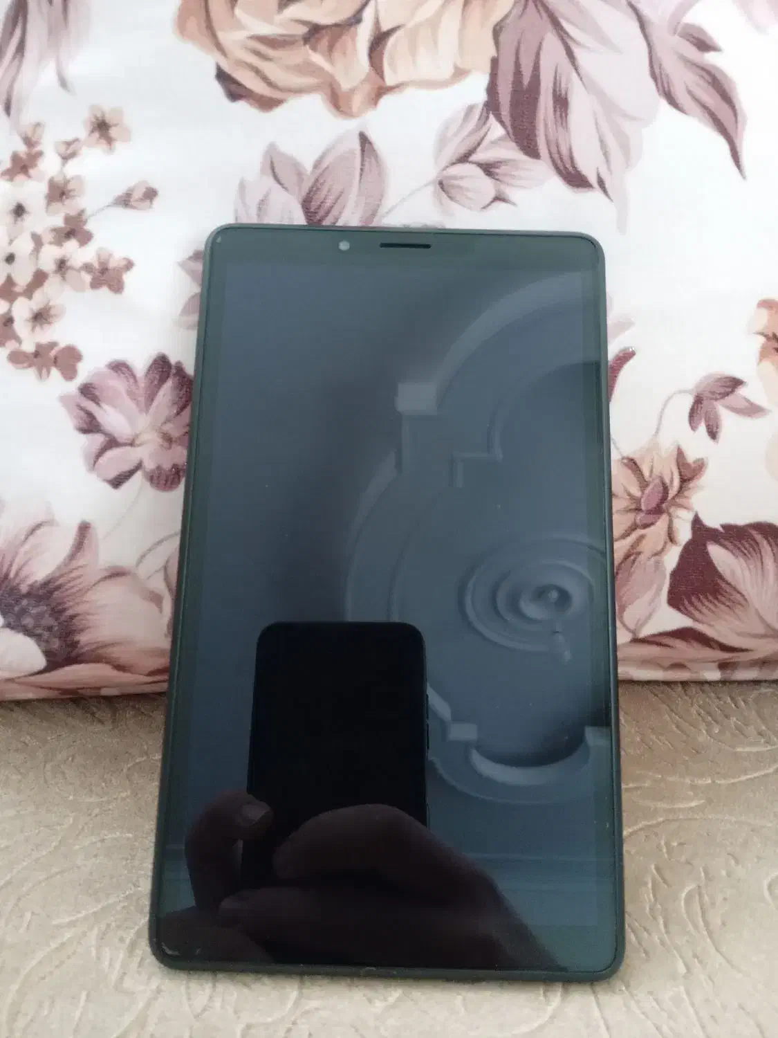 * تبلت لنوو *|تبلت|تهران, شمشیری|دیوار