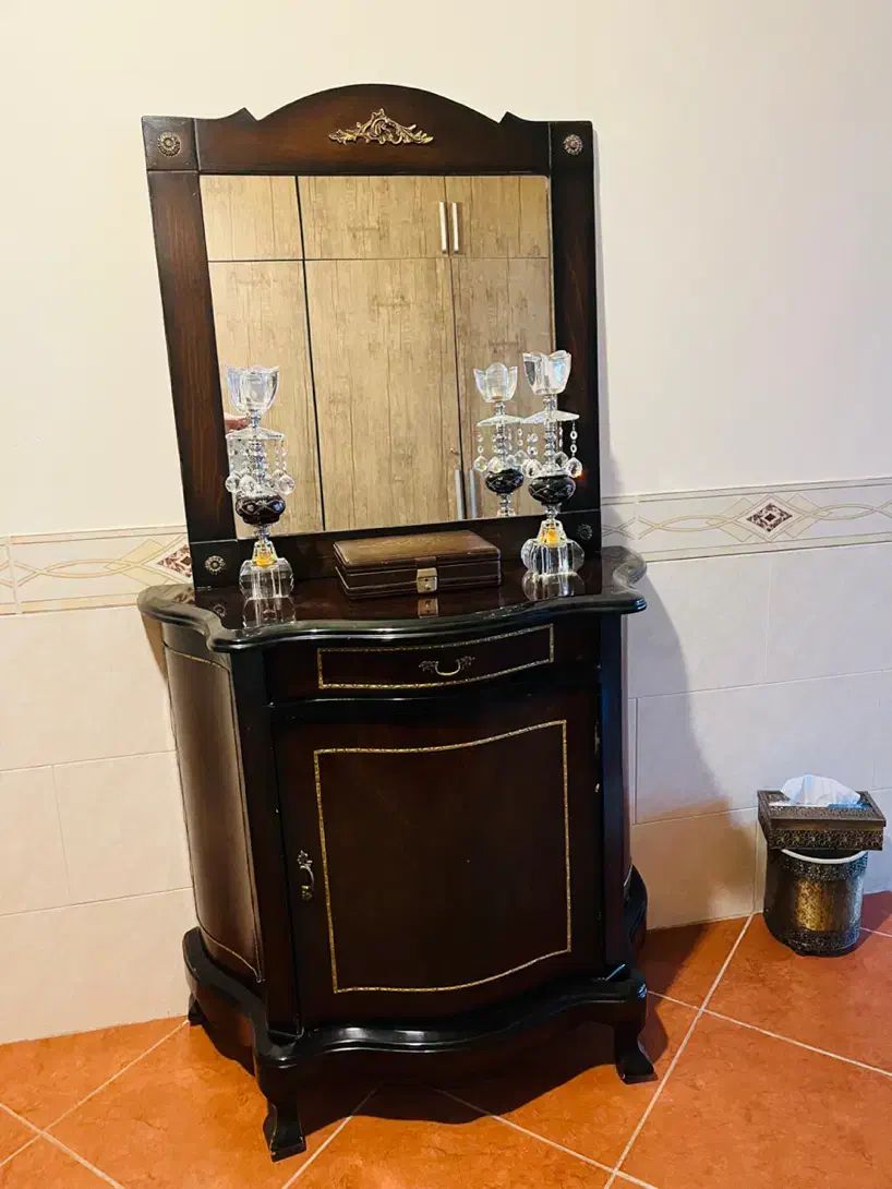 کنسول و آینه|بوفه، ویترین، کنسول|سیرجان, |دیوار