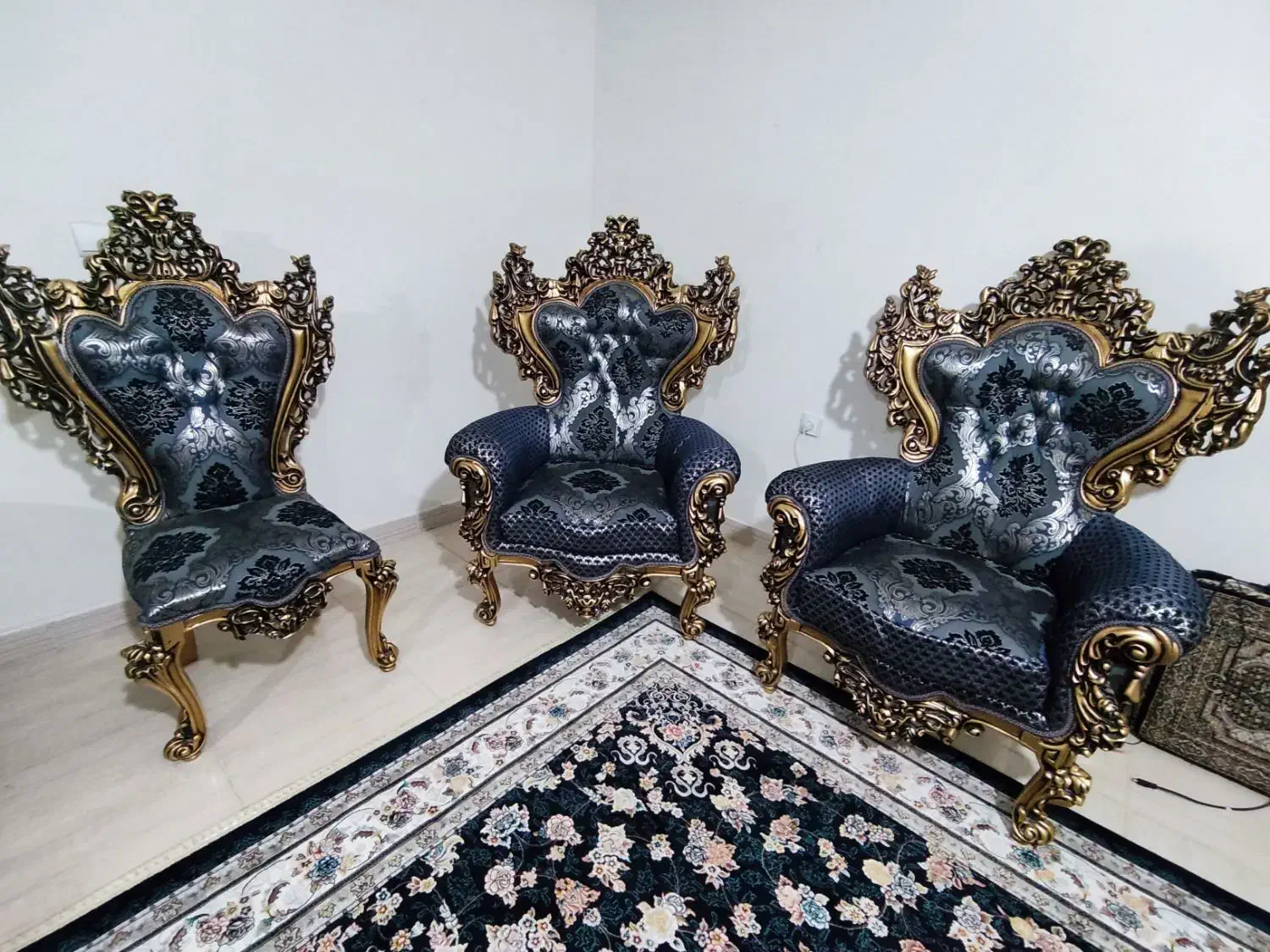 مبل سلطنتی|مبلمان خانگی و میز عسلی|سنندج, |دیوار