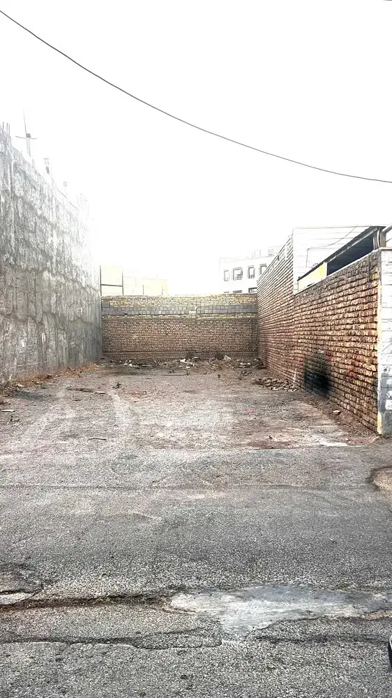 زمین دخانیات خیابان دکتر حسابی دانش سوم|فروش زمین و ملک کلنگی|تاکستان, |دیوار