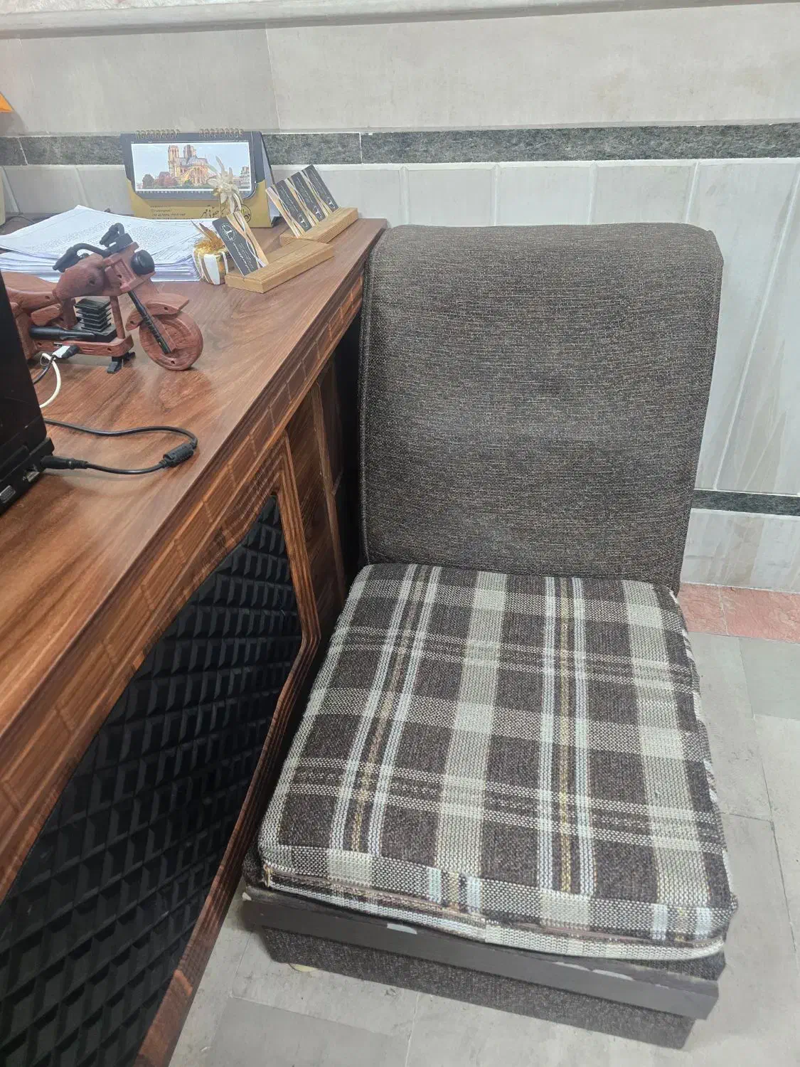 مبل کاناپه ای 7 نفره|مبلمان خانگی و میز عسلی|قم, صدوق|دیوار