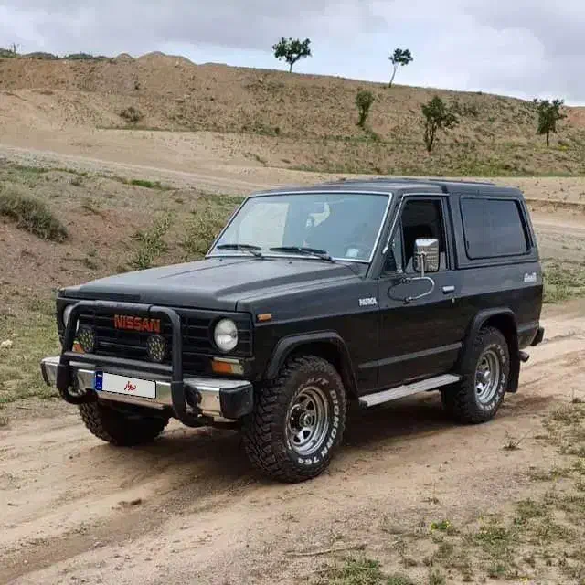 پاترول دو درب بسیار تمیز و درحد|خودرو کلاسیک|مشهد, آزادشهر|دیوار