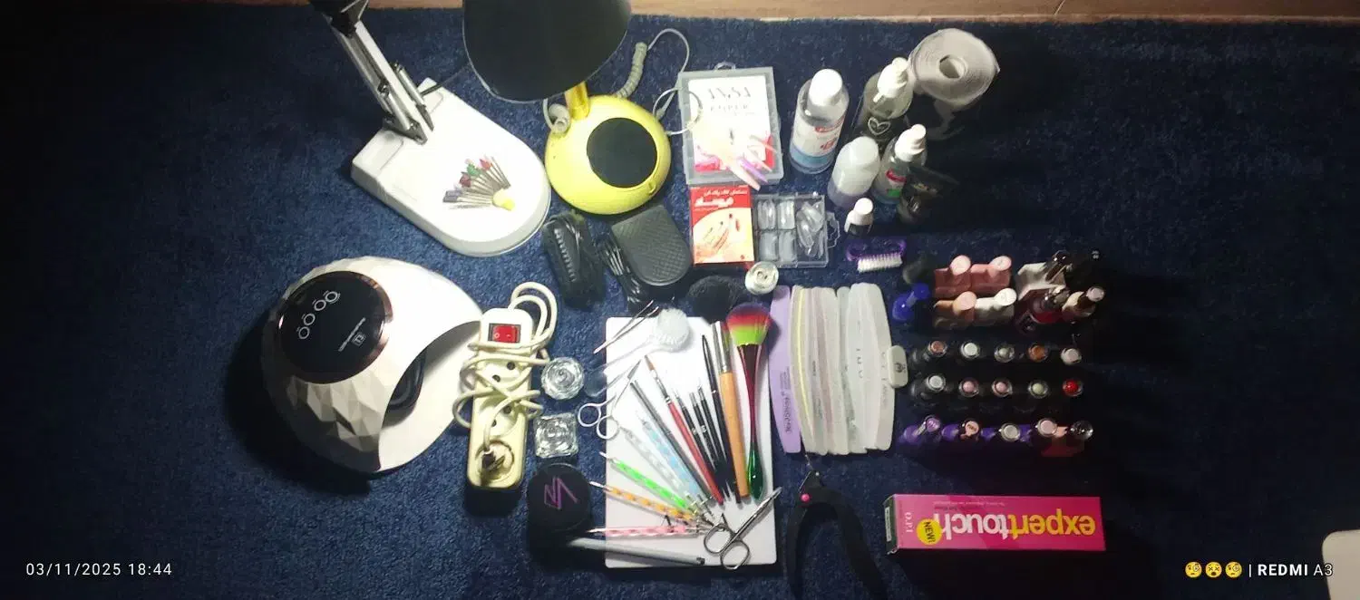 وسایل کاشت ناخن|آرایشگاه و سالنهای زیبایی|قشم, |دیوار