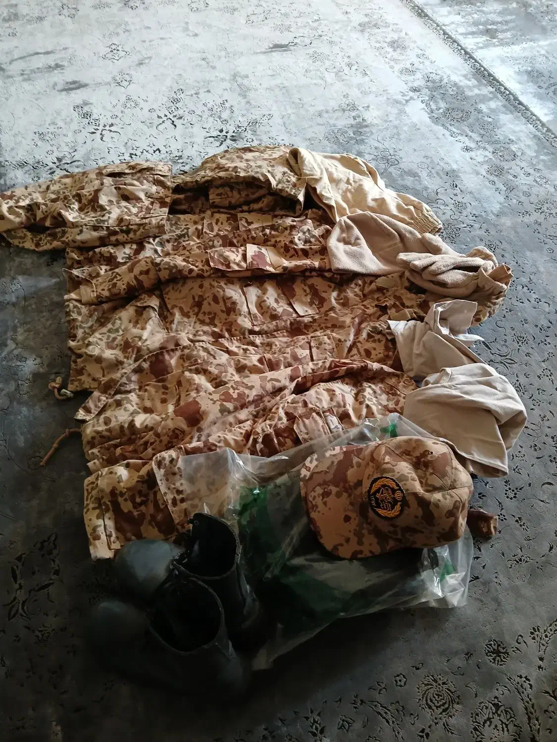 لباس سربازی سایز لارج|لباس|پیشوا, |دیوار