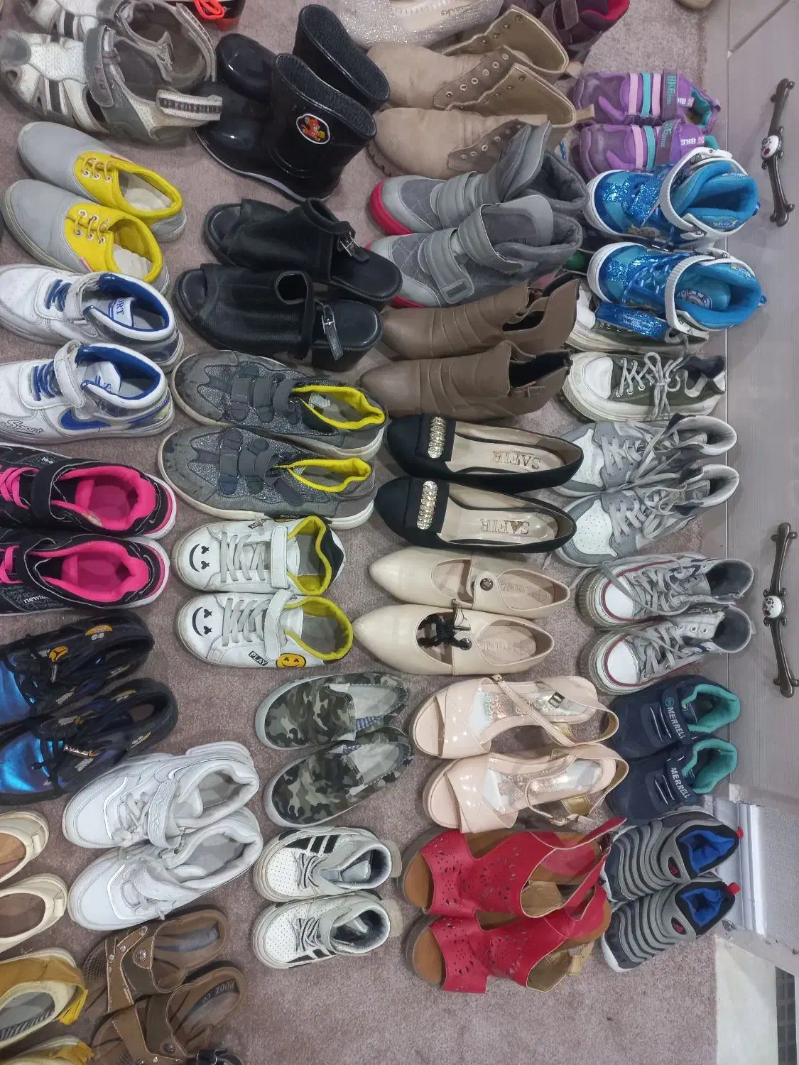 سایزها وقیمت ها متفاوته ورق بزنید|کفش و لباس بچه|یاسوج, |دیوار