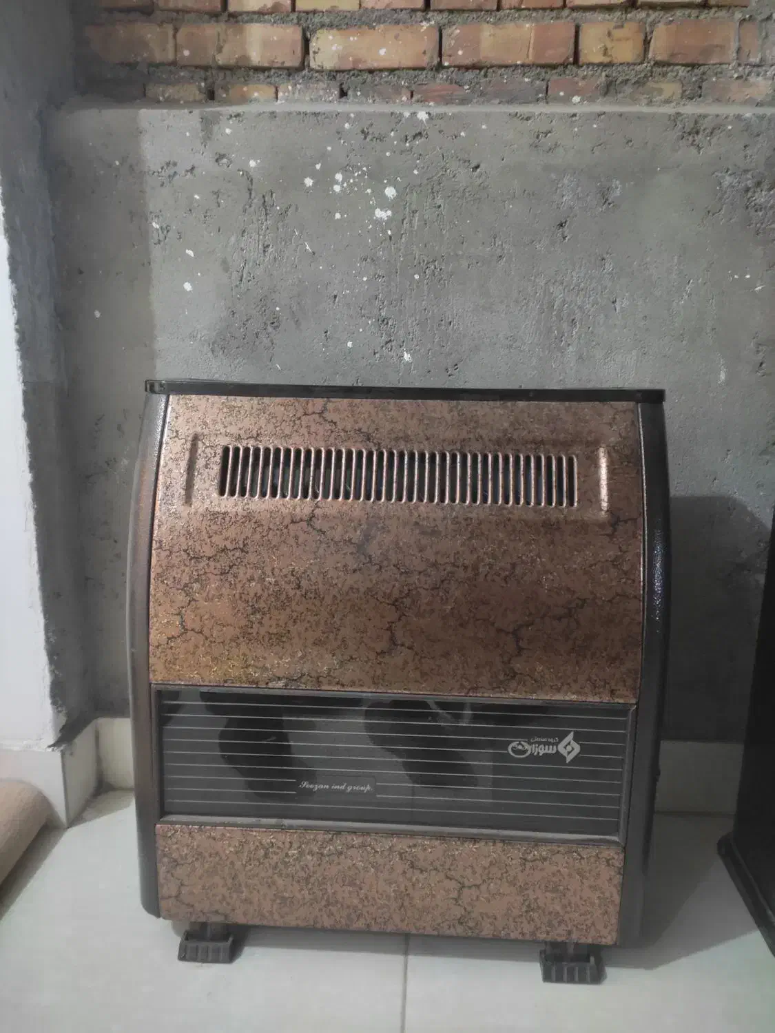 1عدد بخاری گازی|بخاری، هیتر، شومینه|مهاباد (آذربایجان غربی), |دیوار