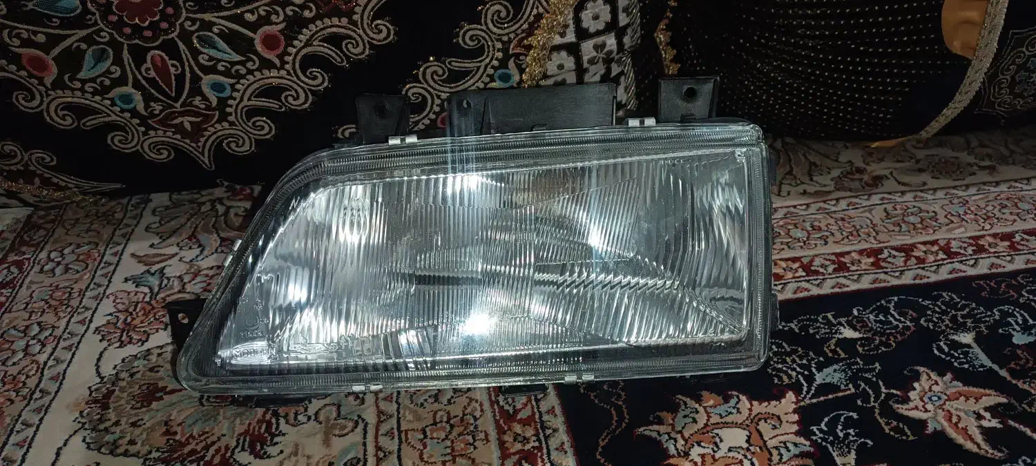 چراغ جلو ۴۰۵|قطعات یدکی و لوازم جانبی|ایرانشهر, |دیوار