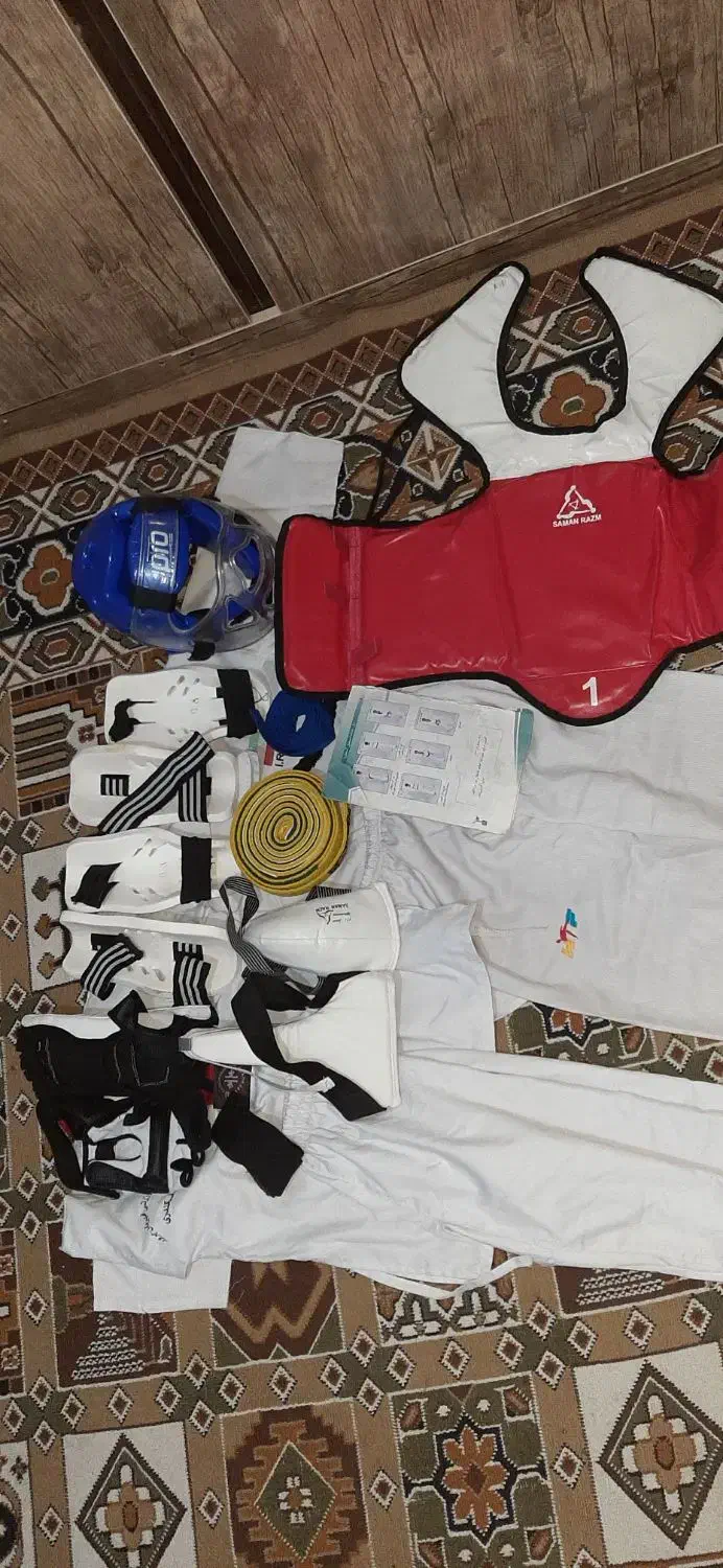 لوازم و لباس تکواندو توپتین اورجنیال|لباس|شهرضا, |دیوار