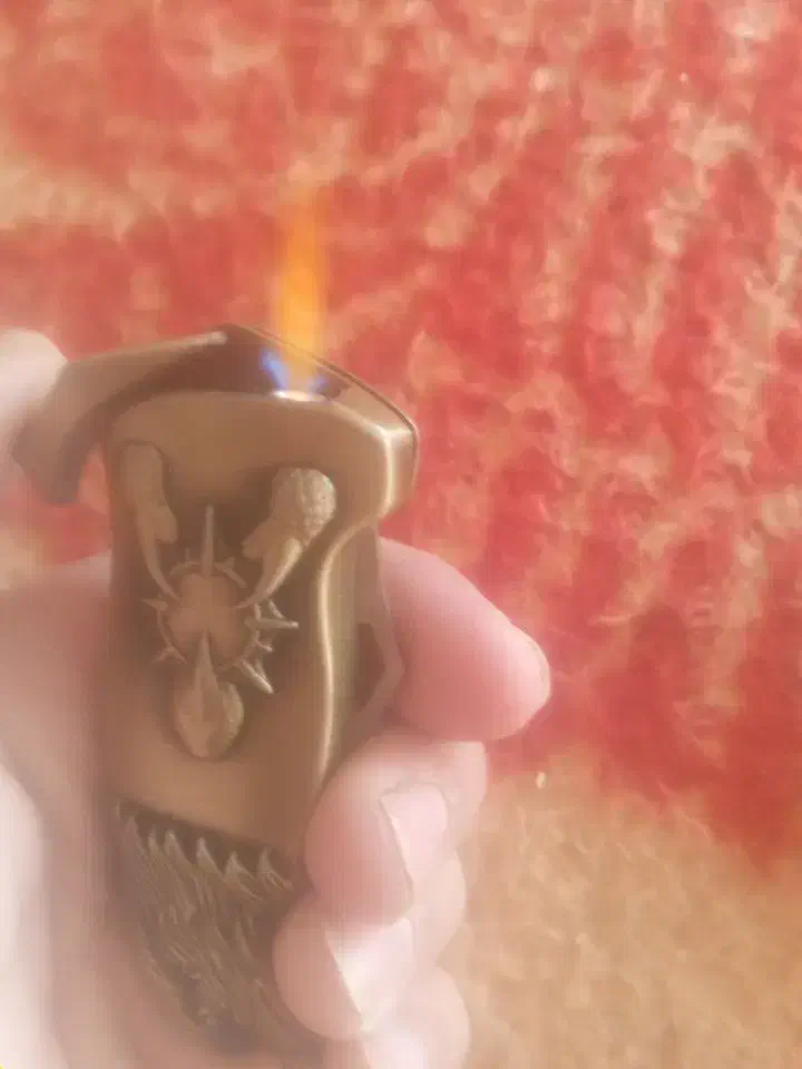 فروش چاقوفندک دار۷۵۰هزارتومان|کلکسیون اشیاء عتیقه|یاسوج, |دیوار