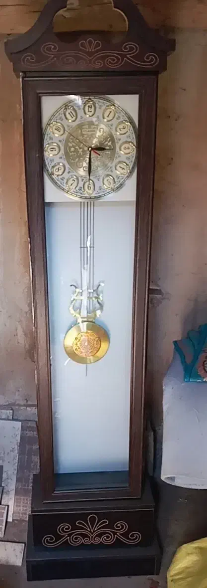 ال ای دی سامسونگ 32 و ساعت|تلویزیون و پروژکتور|ازنا, |دیوار