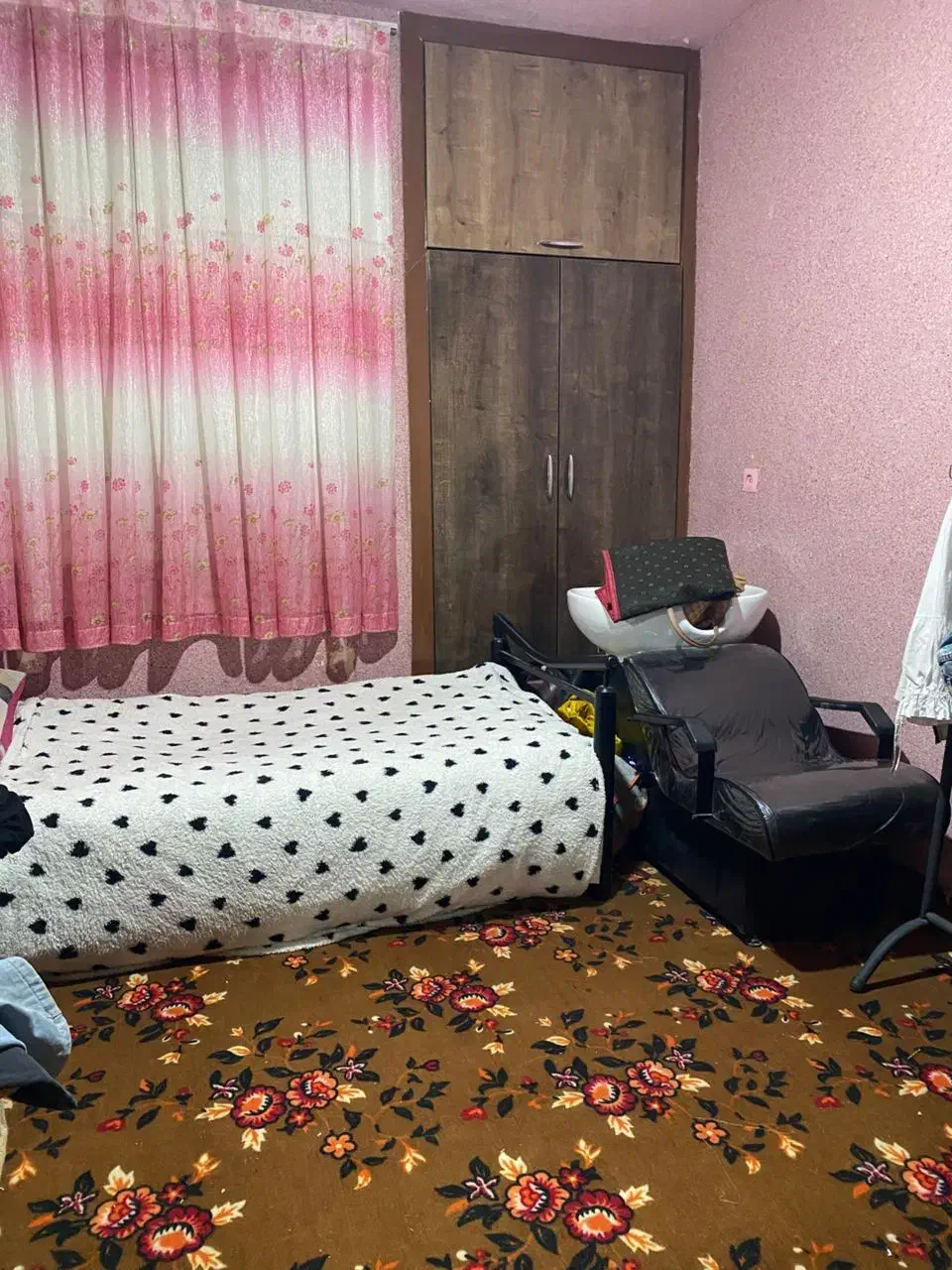 اجاره ویلایی جنب راهنمایی رانندگی|اجارهٔ خانه و ویلا|جیرفت, |دیوار