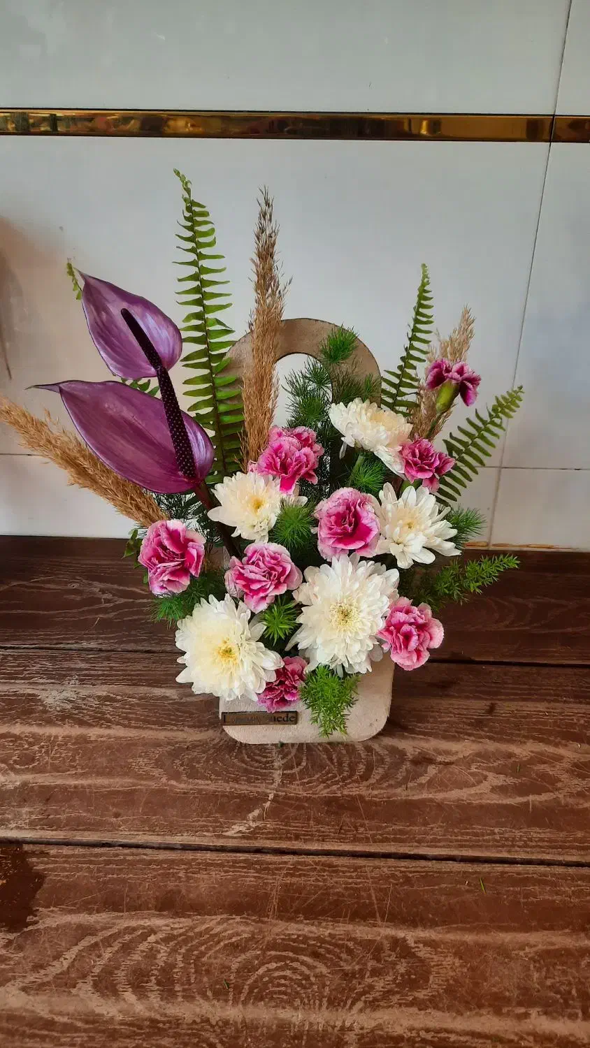 گل آرایی باکس و دسته گل و تاج ترحیم و عروسی|خدمات پذیرایی، مراسم|تبریز, |دیوار