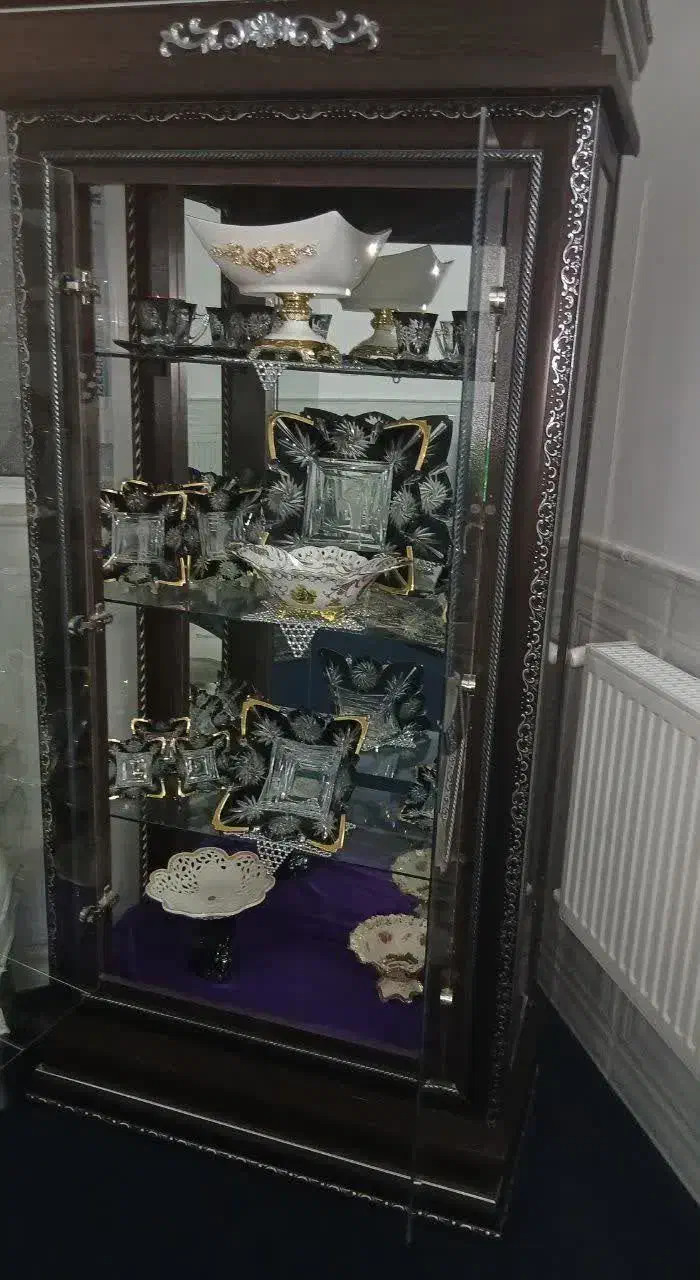 کمد و ویترین|بوفه، ویترین، کنسول|قم, باسکول|دیوار