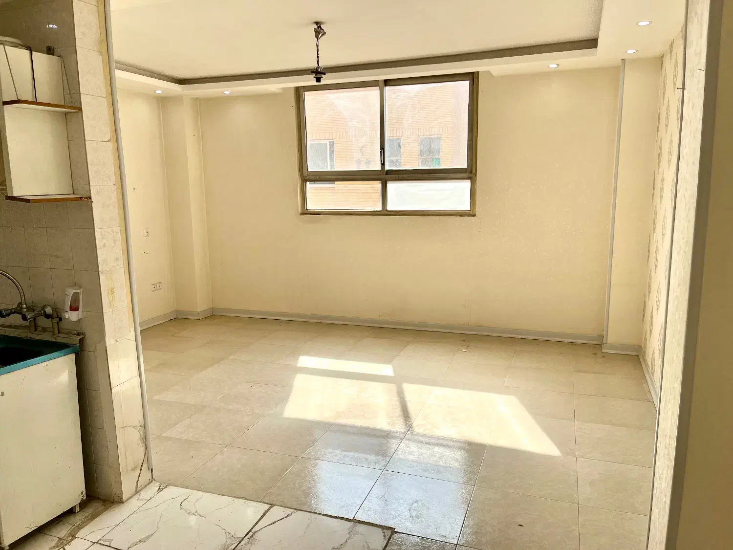 واحد سوئیت بازسازی شده بهترین جای فاز ۲|فروش آپارتمان|اصفهان, بهارستان|دیوار