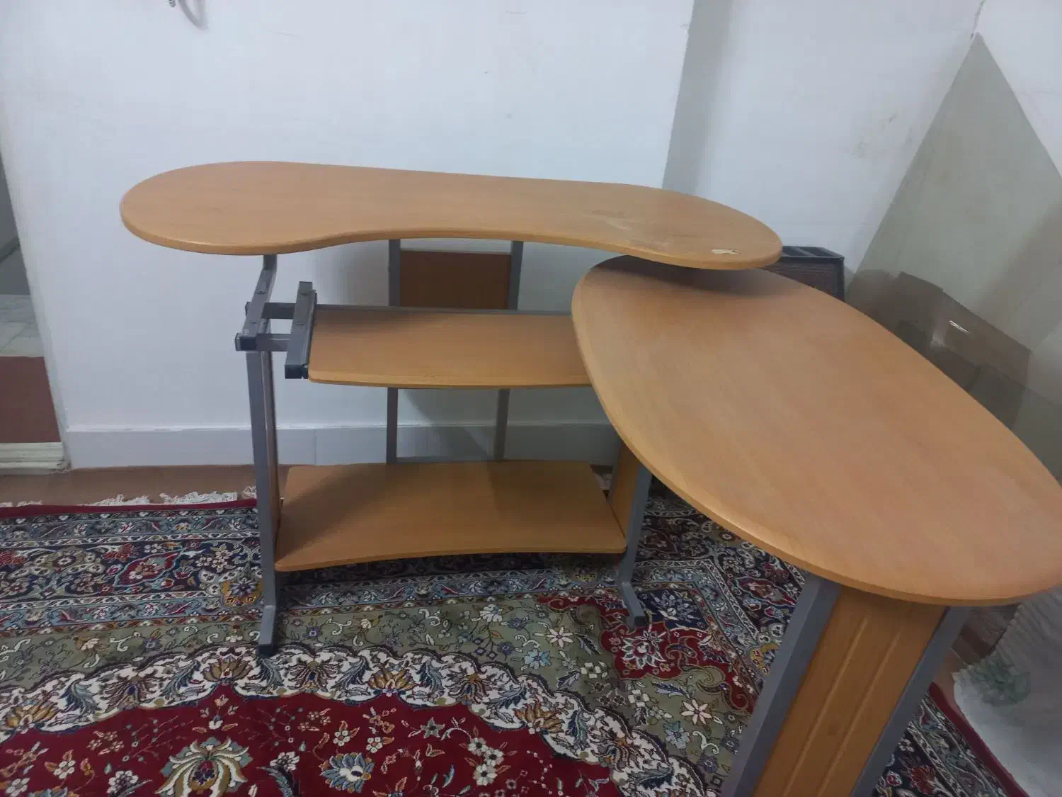 میز تحریر و کامپیوتر|میز تحریر و کامپیوتر|زنجان, |دیوار