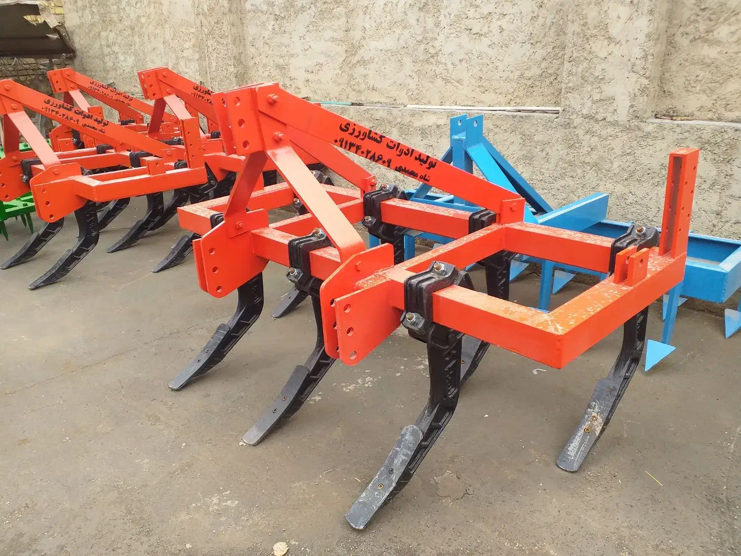 چیزل و پنجه غازی شیار و باز ادوات کشاورزی تراکتور|ماشین‌آلات صنعتی|فلاورجان, |دیوار