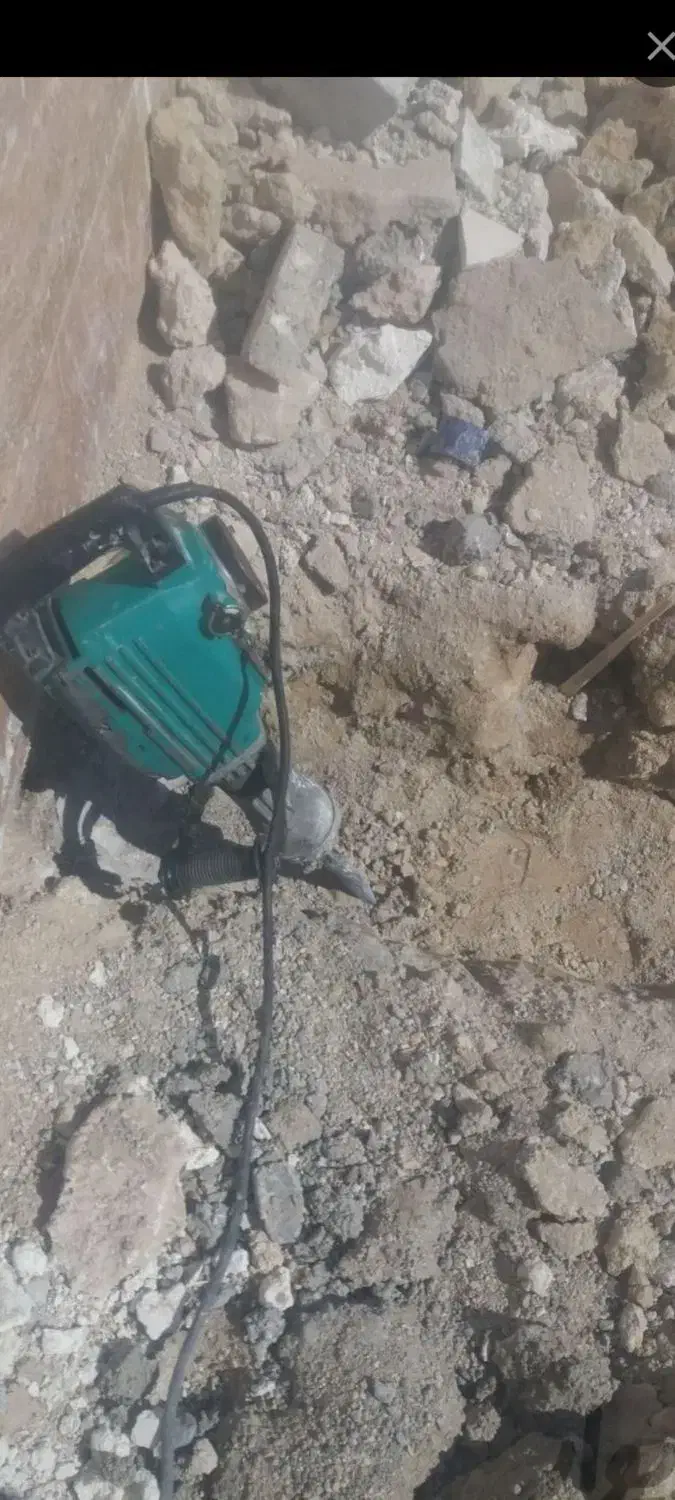 تخریب کاری ساختمان|خدمات پیشه و مهارت|قشم, |دیوار