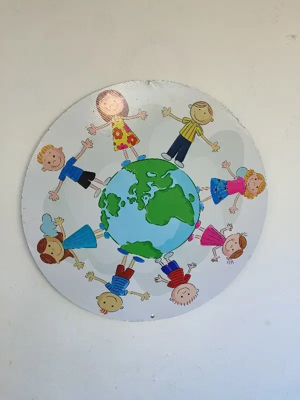 جذب نیروی خدماتی(نظافتچی)|استخدام سرایداری و نظافت|نوشهر, |دیوار