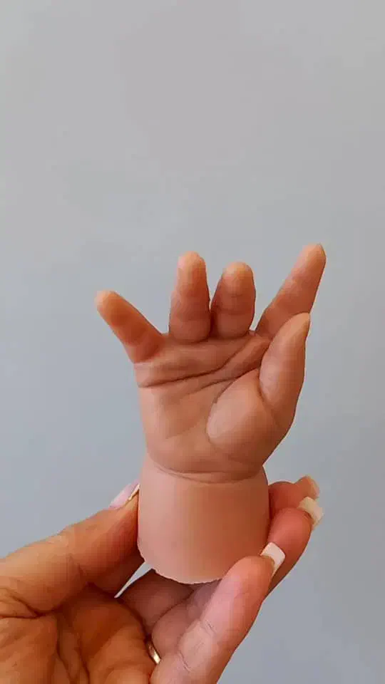 ساخت تندیس دست و پای کودکان و بزرگسالان|خدمات پیشه و مهارت|اصفهان, خانه اصفهان|دیوار